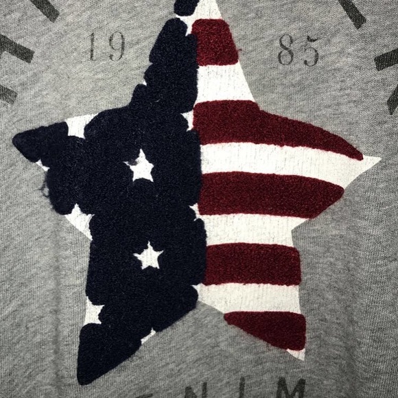 Tommy Hilfiger Crew Neck - Picture 2 of 5